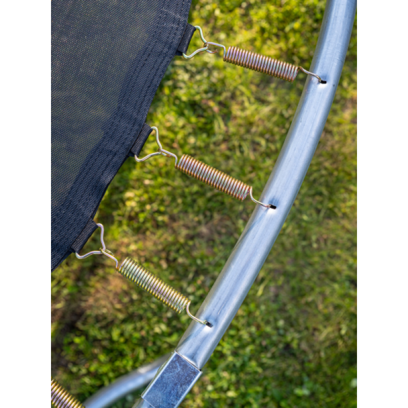 Батут Funfit PRO (10FT) (УСИЛЕННЫЙ) с защитной сеткой и лестницей. Диаметр - 312 см. Нагрузка - 180 кг.