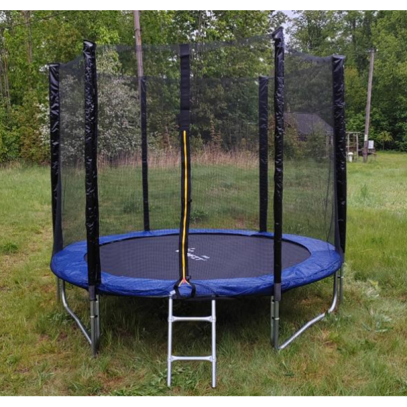 Батут Funfit PRO (УСИЛЕННЫЙ) (8FT) с защитной сеткой и лестницей. Диаметр - 252 см. Нагрузка - 150 кг.