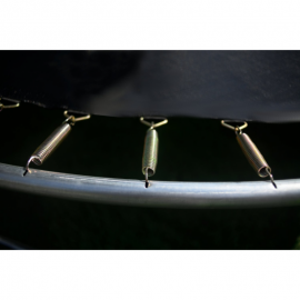 Батут Funfit BASIC (10FT) Green с защитной сеткой и лестницей. Диаметр - 312 см. Нагрузка - 150 кг.